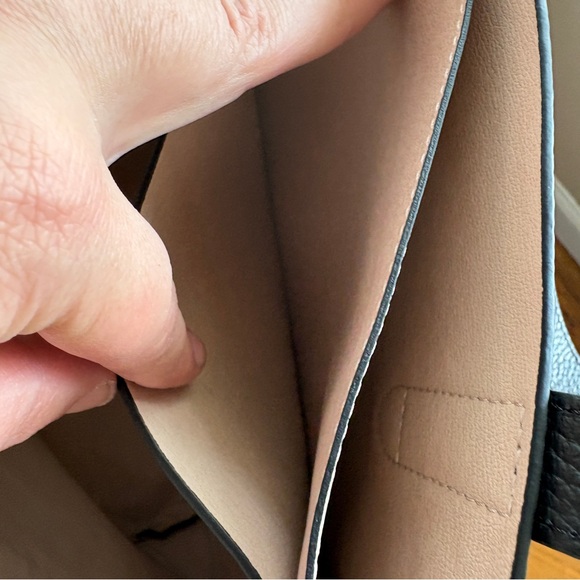 Cuyana Tall Structured Tote - Picture 6 of 7